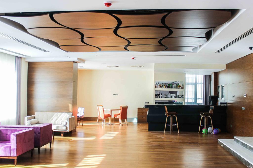 Hotel Houston アンカラ エクステリア 写真